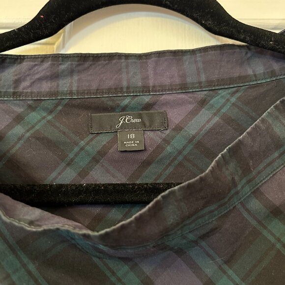J Crew Funnel Neck Blouse with Festive Buttons in Blackwatch Plaid, Size 18 - Picture 4 of 7